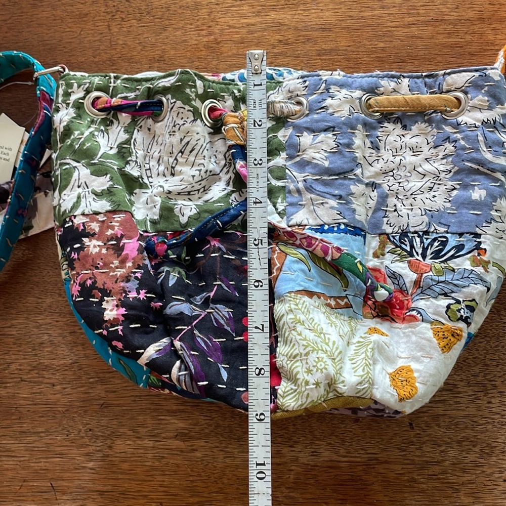 Bohemian Crossbody Bucket Bag - Picture 9 of 10